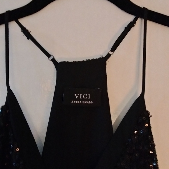 Vici Sequence Top - Picture 4 of 4